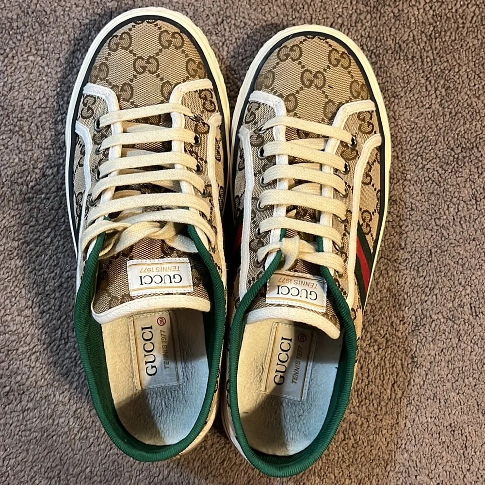 Gucci sneakers - Picture 2 of 3